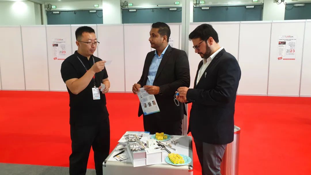 展会直击 | HAPPY8开心8IC亮相迪拜ARAB LAB 2022展览会！